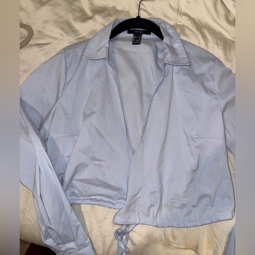 Forever 21  Sky Blue Lightweight cotton crop top